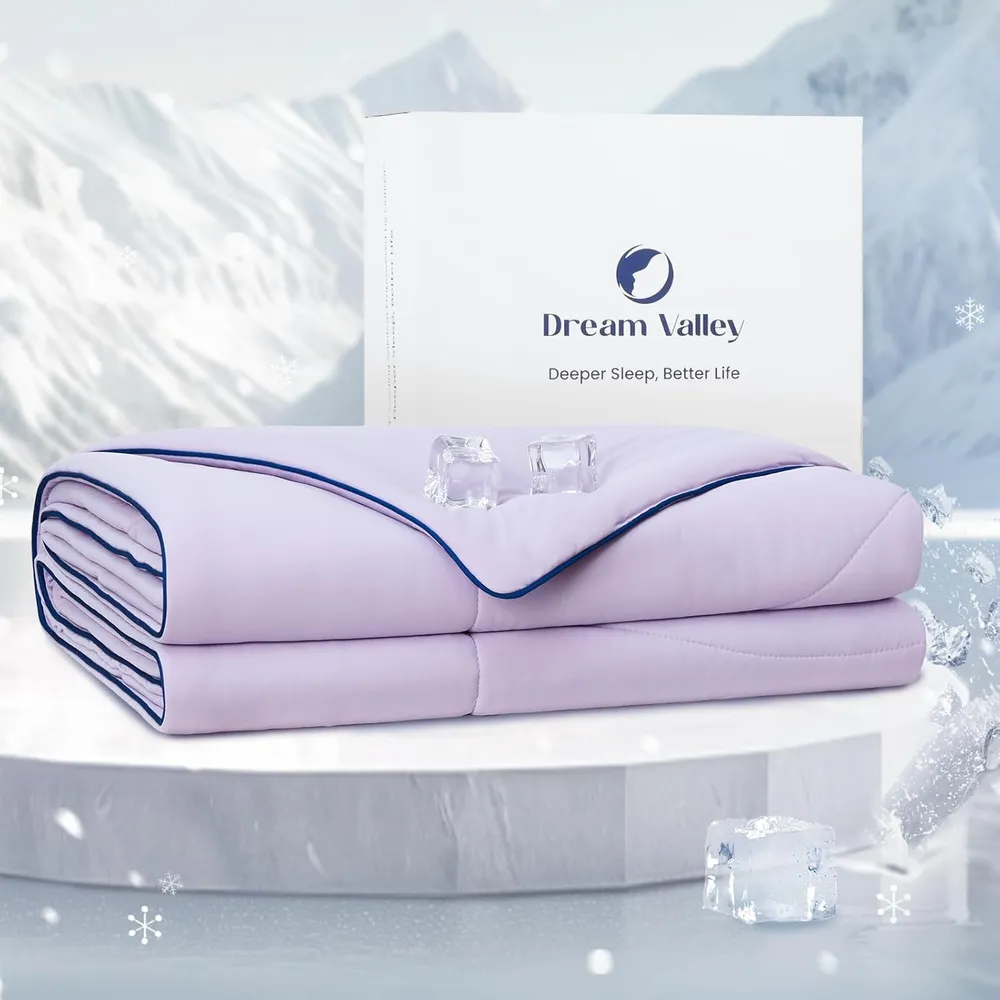Free Dream Valley Cooling Comforter