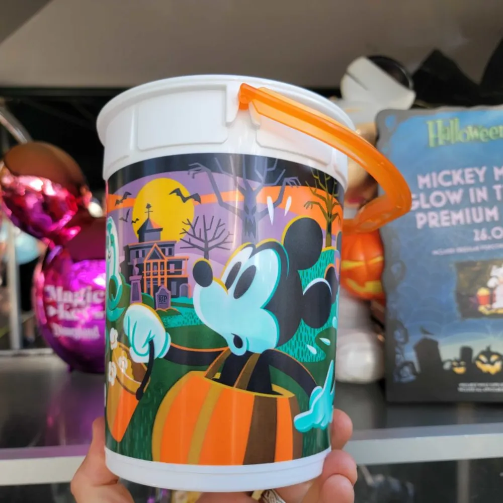 Free Regal Cinemas Glow-in-the-dark Halloween Popcorn Bucket